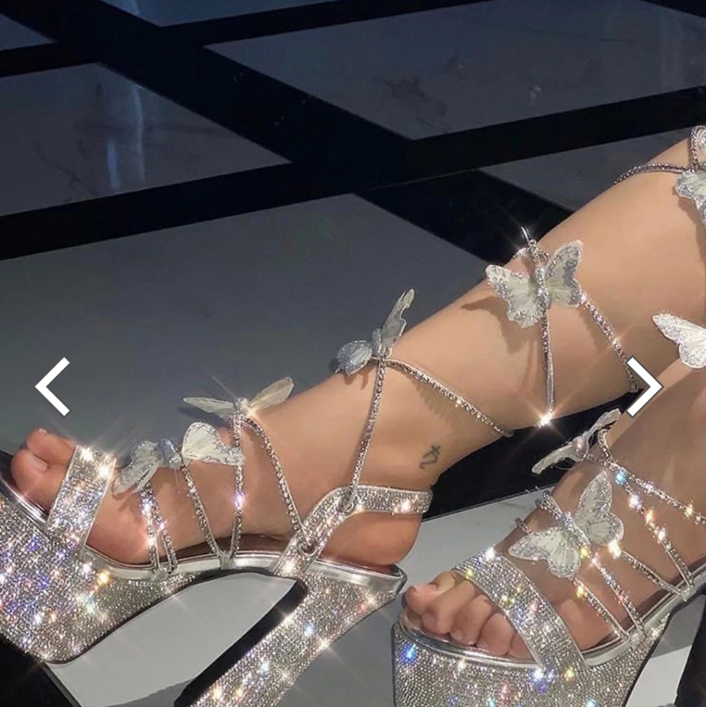 POSTER GIRL SILVER PLATFORM PIXIE HEELS